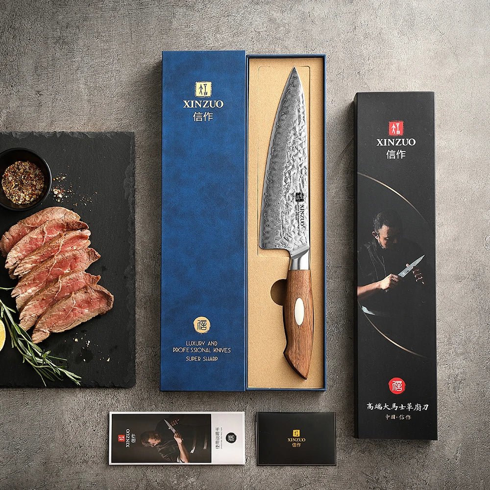 Faca de Chef Japonesa em Aço Damasco AUS - 10 com Cabo de Nogueira Preta - Forja Fogo&Faca
